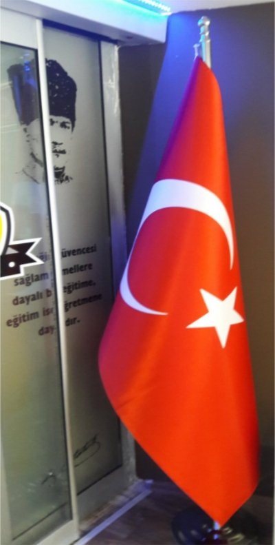 MAKAM BAYRAĞI MAKAM BAYRAĞI